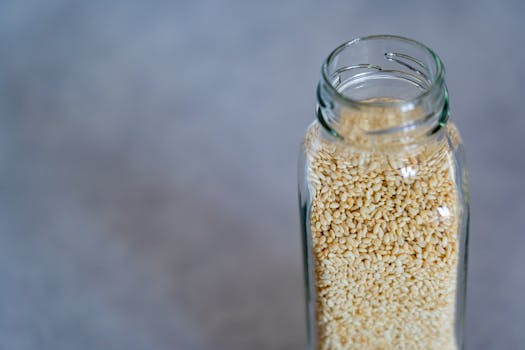 Seed storage containers